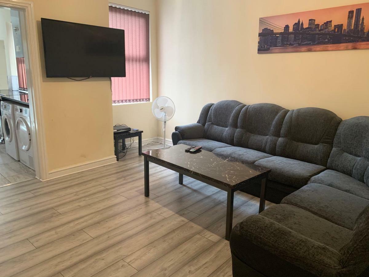 מלון מנצ'סטר 50 Mayford Road מראה חיצוני תמונה
