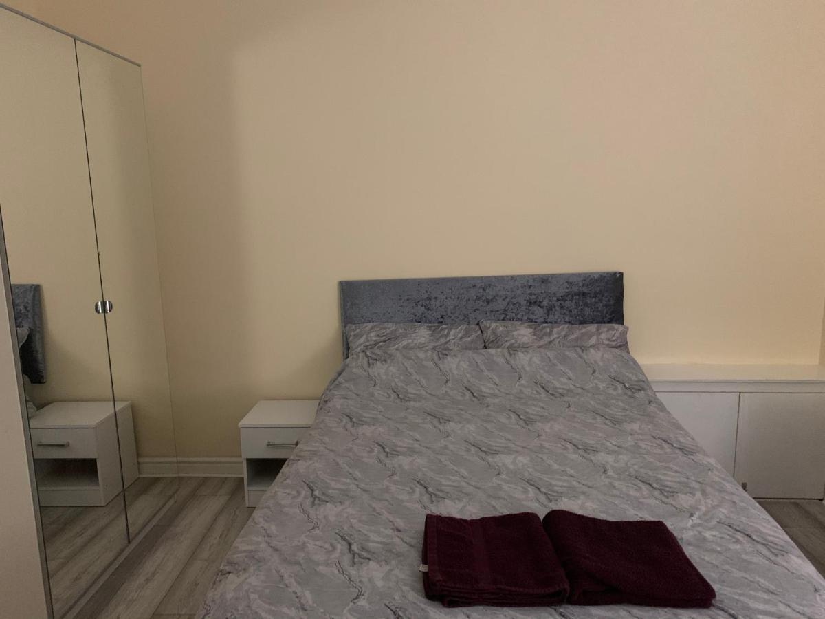 מלון מנצ'סטר 50 Mayford Road מראה חיצוני תמונה